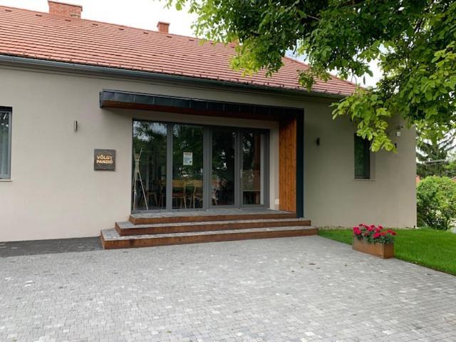 Völgy Vendégház Etyek Extérieur photo
